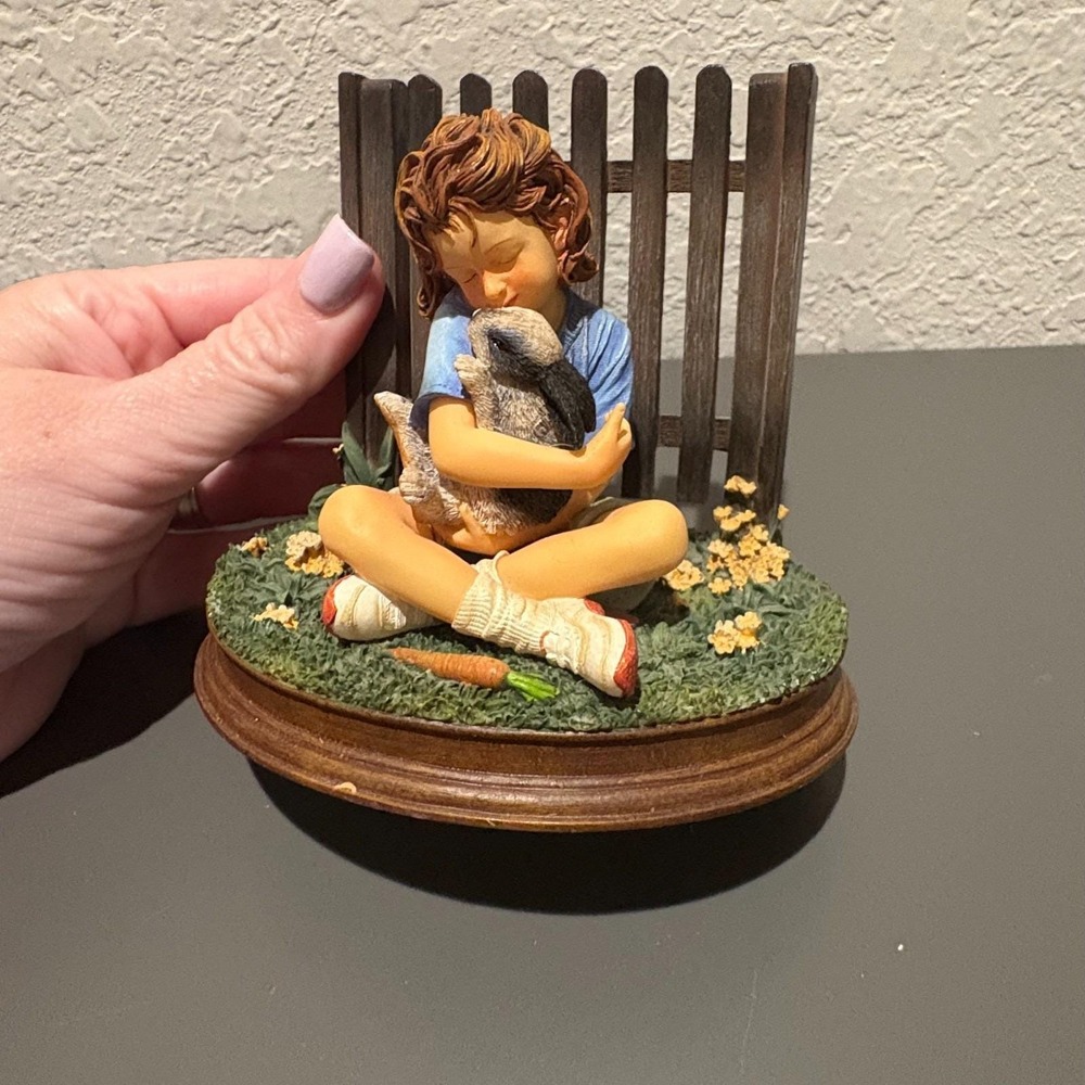 DEMDACO "Mama Says Love With All Your Might" Kathy Fincher 2003 Girl & Bunny